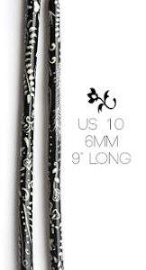 Black & White Chalk Paint Knitting Needles